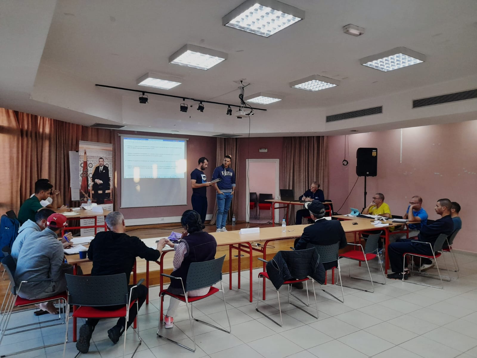 تتويج 12 مدربا وطنيا لسباق الدراجات بدبلوم مستوى 2 للاتحاد الدولي للدراجات.