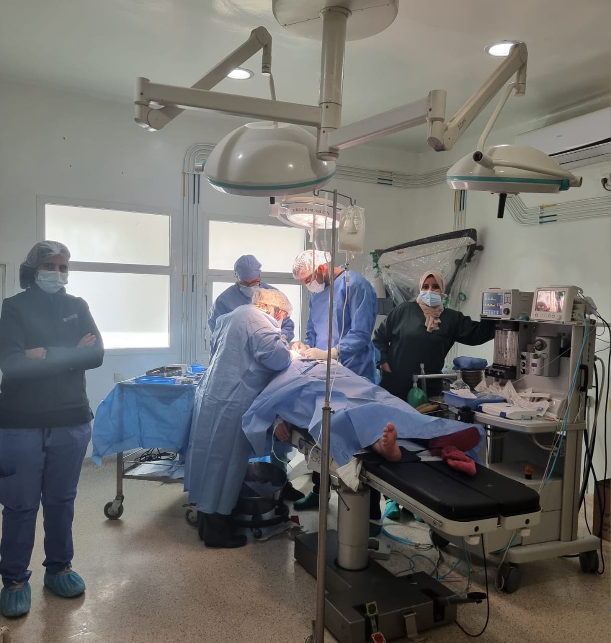 40 مستفيدا من عمليات جراحية 