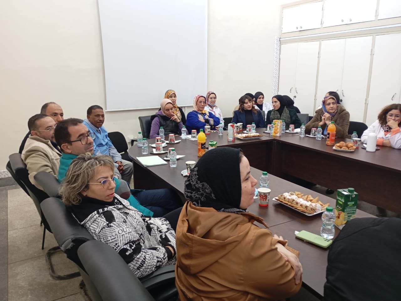 اطلاق مبادرات إصلاحية تشاركية بنون النسوة تؤسس لمرحلة استشرافية جديدة في تاريخ مستشفى محمد الخامس بمكناس اطلاق مبادرات إصلاحية تشاركية بنون النسوة تؤسس لمرحلة استشرافية جديدة في تاريخ مستشفى محمد الخامس بمكناس