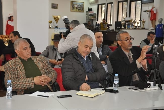 لقاء تواصلي تفاعلي ينظمه النادي المكناسي لتقييم المرحلة واستعراض الحصيلة والآفاق المستقبلية لقاء تواصلي تفاعلي ينظمه النادي المكناسي لتقييم المرحلة واستعراض الحصيلة والآفاق المستقبلية