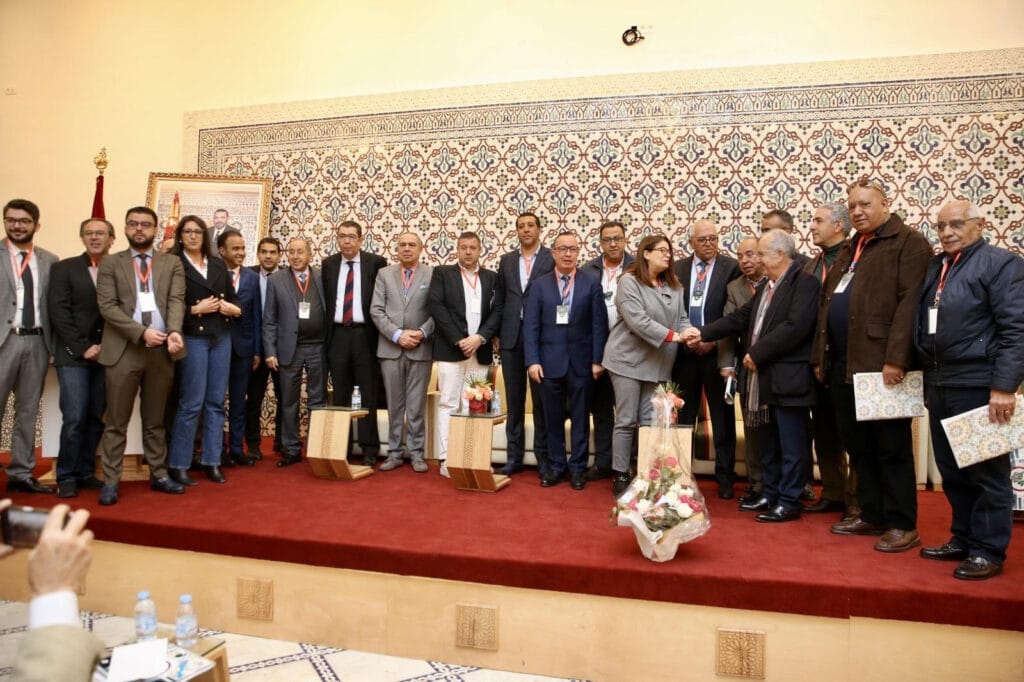 مهنيوا السياحة بجهة فاس مكناس يلتئمون و يتوافقون على احمد السنتيسي رئيسا للمجلس الجهوي للسياحة مهنيوا السياحة بجهة فاس مكناس يلتئمون و يتوافقون على احمد السنتيسي رئيسا للمجلس الجهوي للسياحة