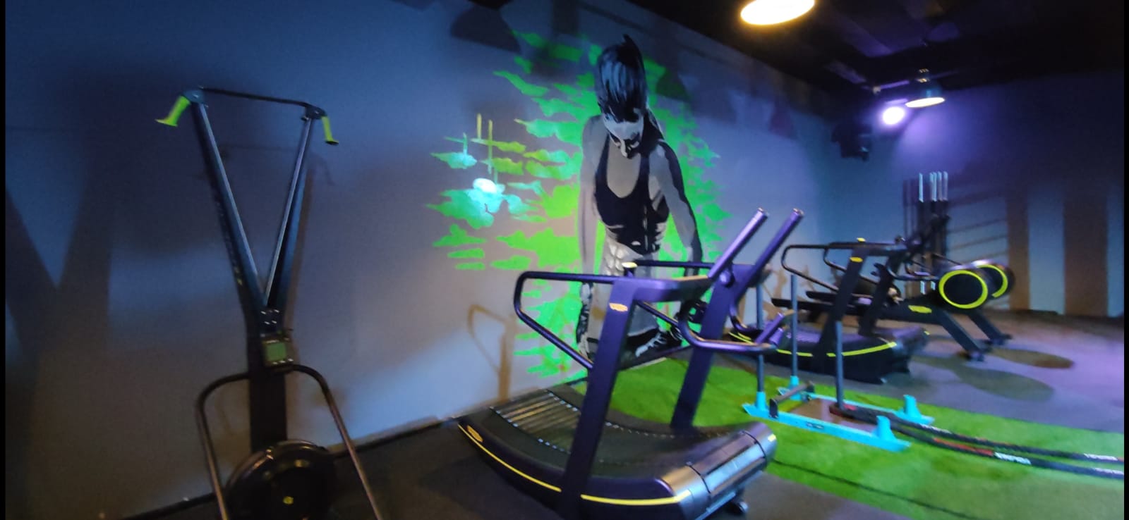 السيد عبد الغني الصبار عامل عمالة مكناس يفتتح قاعة رياضية جديدة للنساء والرجال بمواصفات عالية ومجهزة بكافة وسائل الراحة والترفيه وبأسعار مناسبة وسط مدينة مكناس السيد عبد الغني الصبار عامل عمالة مكناس يفتتح قاعة رياضية جديدة للنساء والرجال بمواصفات عالية ومجهزة بكافة وسائل الراحة والترفيه وبأسعار مناسبة وسط مدينة مكناس