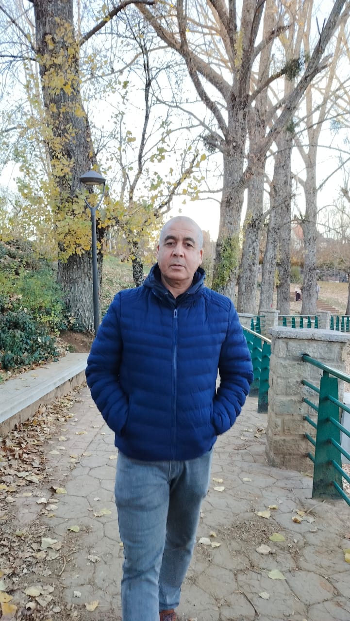 محسن الأكرمين: لماذا التجارب السياسية بمجلس مكناس تفشل كل مرة وبالتكرار المُملِّ؟