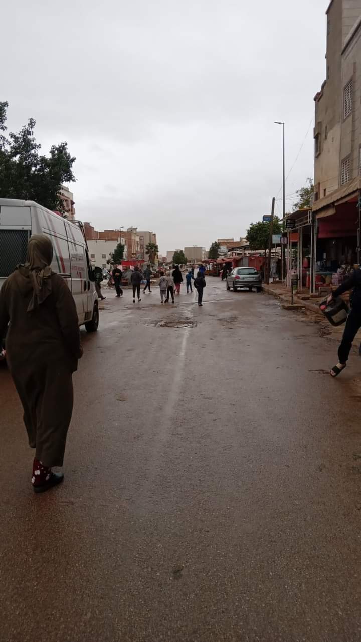 تنظيم محكم من طرف السلطات المحلية والامنية والجماعية لسوق مرجان السكنى واعتقالات بالجملة لمعرقلي الأشغال.