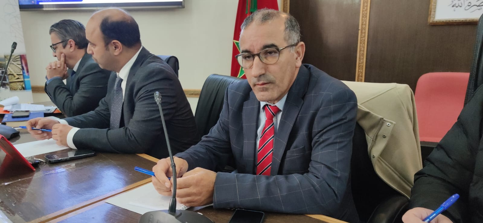 اللقاء التواصلي حول الأحكام الضريبية الرئيسية بقانون المالية لسنة 2024 بملحقة الغرفة بمكناس