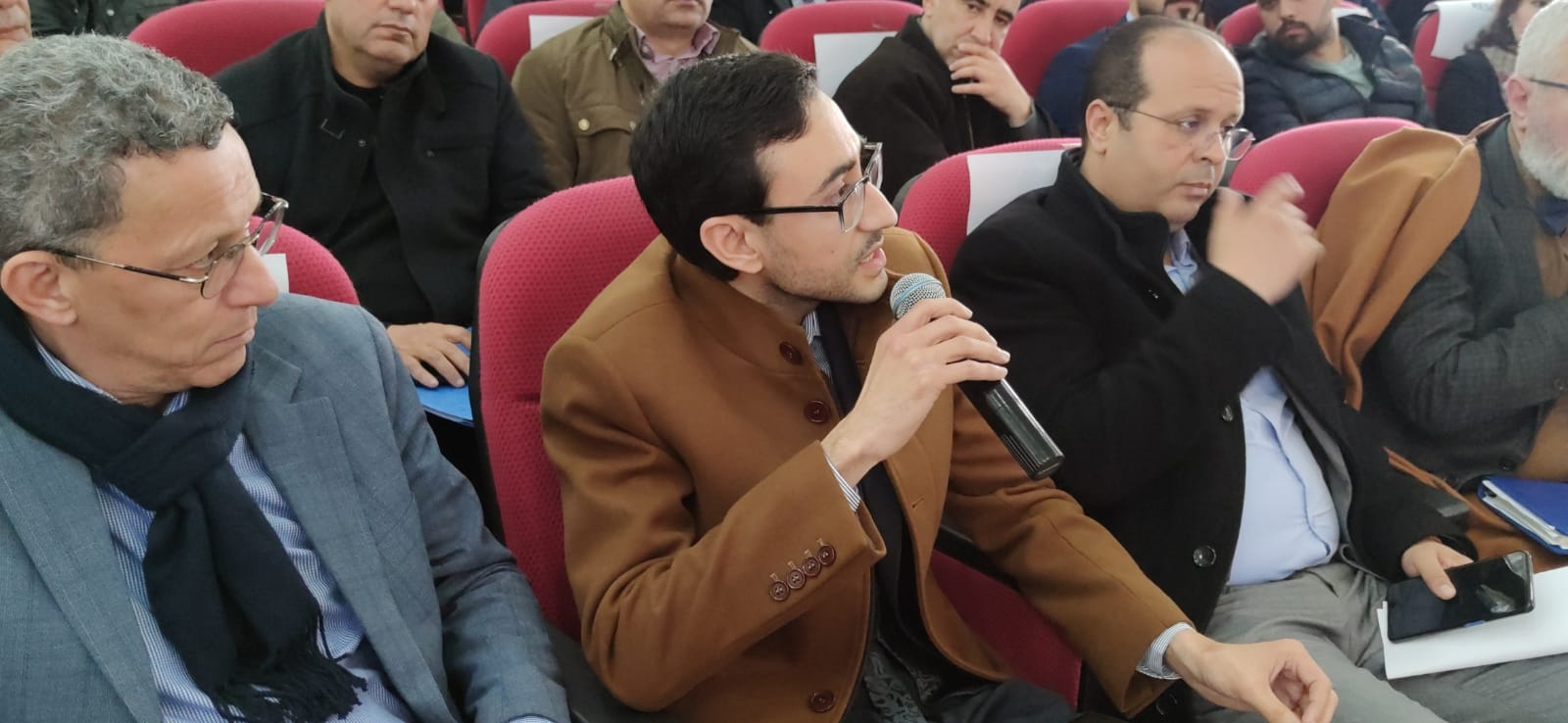 اللقاء التواصلي حول الأحكام الضريبية الرئيسية بقانون المالية لسنة 2024 بملحقة الغرفة بمكناس