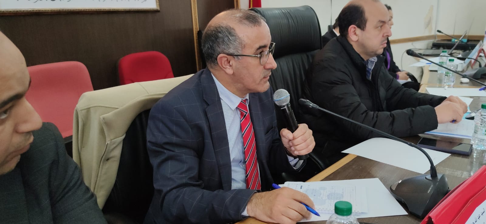 اللقاء التواصلي حول الأحكام الضريبية الرئيسية بقانون المالية لسنة 2024 بملحقة الغرفة بمكناس