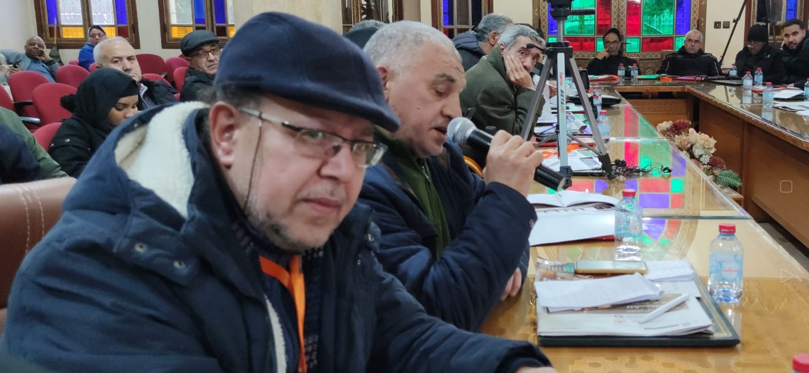 في ندوة صحفية..الدكتور عبدالمالك البوطيين رئيس غرفة الصناعة التقليدية بجهة فاس مكناس يسلط الضوء على مستجدات الدورة الخامسة للمعرض الدولي للخشب الدي ستحتضنه العاصمة الاسماعيلية مكناس من فاتح مارس الى غاية العاشر منه