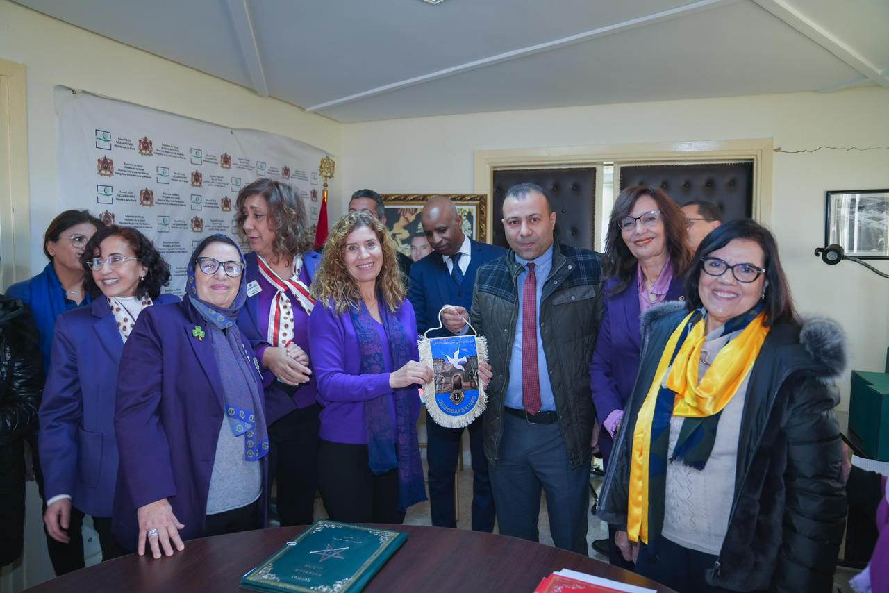 بعد توقيعه اتفاقية تعاون مع مندوبية وزارة الصحة والحماية الاجتماعية بمكناس نادي ليونس كلوب السلام مكناس يعمق انخراطه في دعم القطاع الصحي بعد توقيعه اتفاقية تعاون مع مندوبية وزارة الصحة والحماية الاجتماعية بمكناس نادي ليونس كلوب السلام مكناس يعمق انخراطه في دعم القطاع الصحي