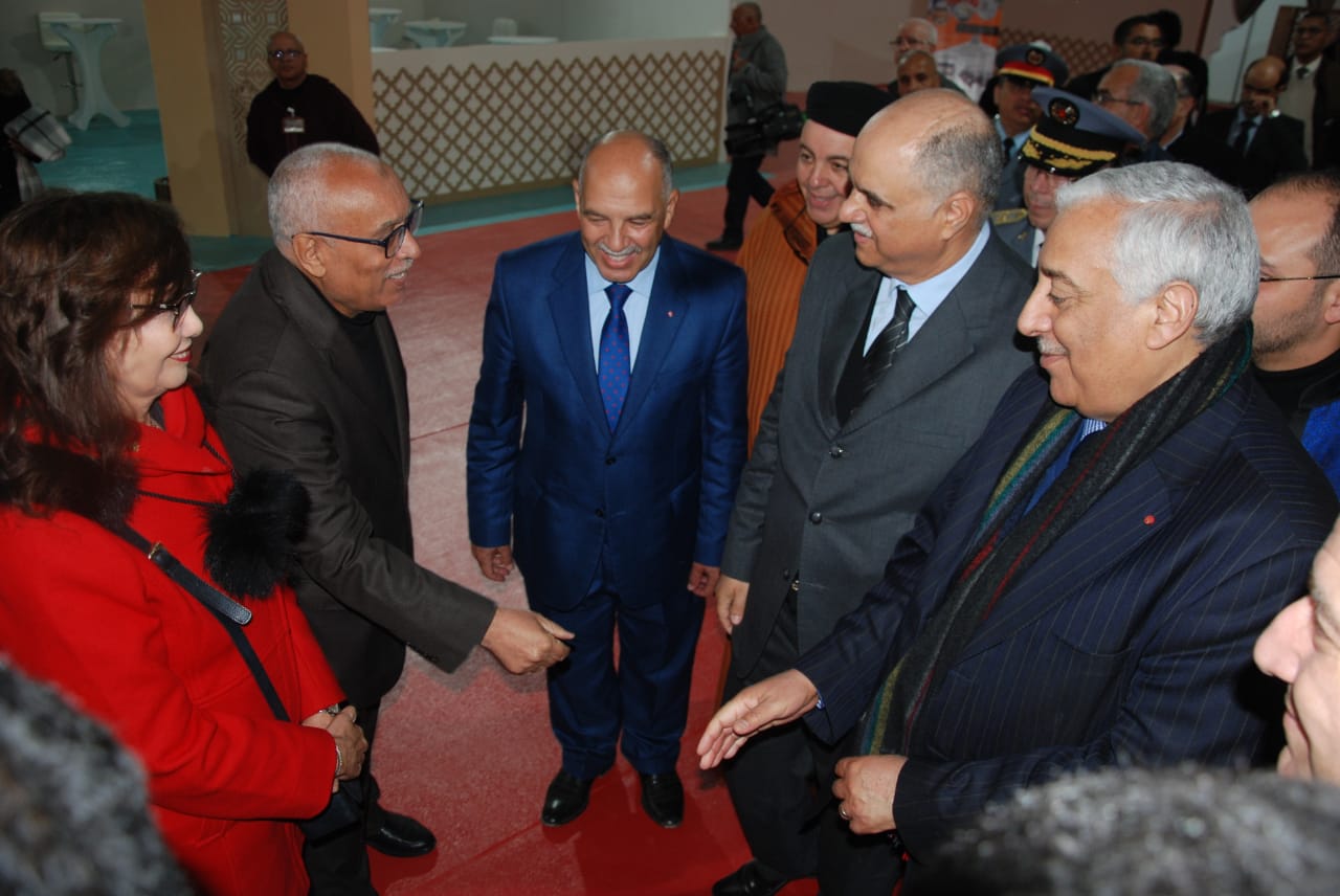 والي جهة فاس مكناس وعامل عمالة مكناس يشرفان على افتتاح فعاليات الدورة الخامسة من المعرض الدولي للخشب والي جهة فاس مكناس وعامل عمالة مكناس يشرفان على افتتاح فعاليات الدورة الخامسة من المعرض الدولي للخشب