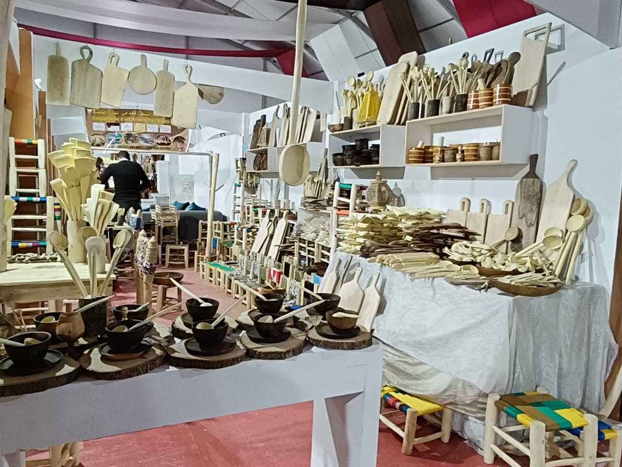 والي جهة فاس مكناس وعامل عمالة مكناس يشرفان على افتتاح فعاليات الدورة الخامسة من المعرض الدولي للخشب والي جهة فاس مكناس وعامل عمالة مكناس يشرفان على افتتاح فعاليات الدورة الخامسة من المعرض الدولي للخشب