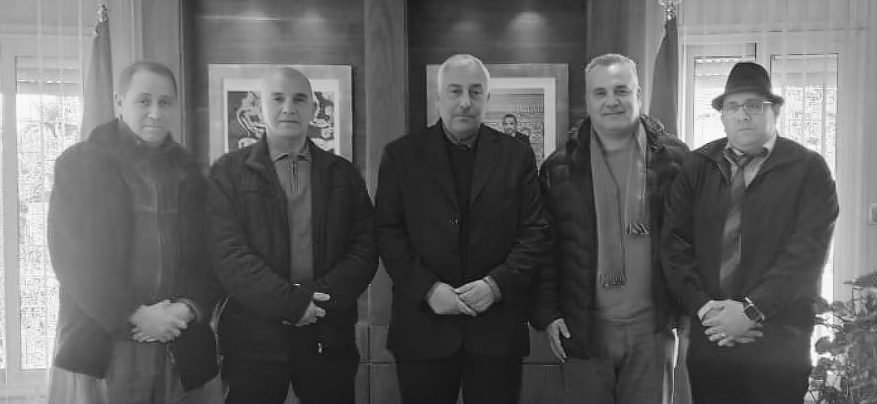 السيد عبدالغني الصبار عامل عمالة مكناس يستقبل وفدا من الفدرالية المغربية لناشري الصحف بجهة فاس مكناس السيد عبدالغني الصبار عامل عمالة مكناس يستقبل وفدا من الفدرالية المغربية لناشري الصحف بجهة فاس مكناس