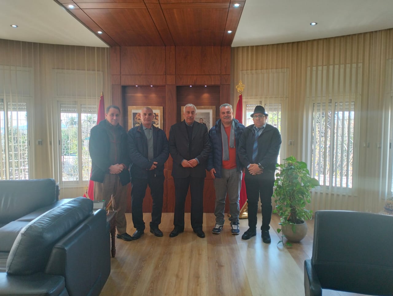 السيد عبدالغني الصبار عامل عمالة مكناس يستقبل وفدا من الفدرالية المغربية لناشري الصحف بجهة فاس مكناس السيد عبدالغني الصبار عامل عمالة مكناس يستقبل وفدا من الفدرالية المغربية لناشري الصحف بجهة فاس مكناس