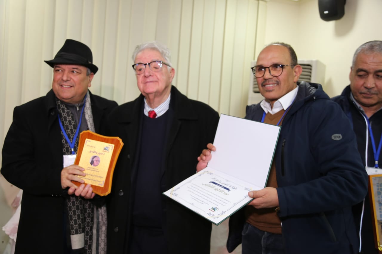 إعلاميون أكاديميون وفاعلون رياضيون ومنتخبون ومجتمع مدني يناقشون الوضع الرياضي والاعلامي ويقترحون الحلول بمكناس إعلاميون أكاديميون وفاعلون رياضيون ومنتخبون ومجتمع مدني يناقشون الوضع الرياضي والاعلامي ويقترحون الحلول بمكناس