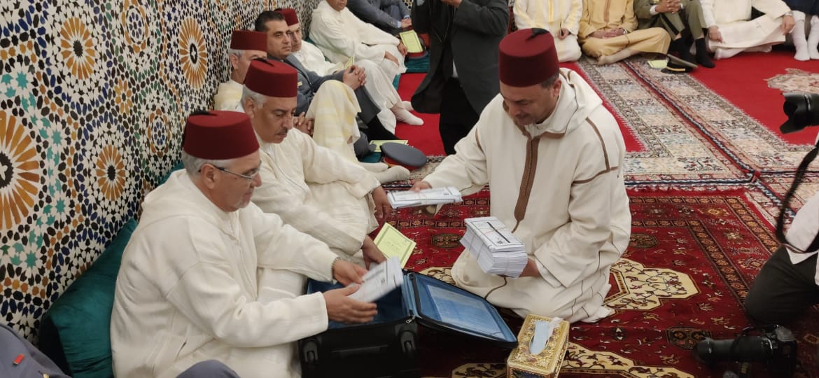 هبة ملكية لفائدة شرفاء وحفظة القرآن  بمكناس