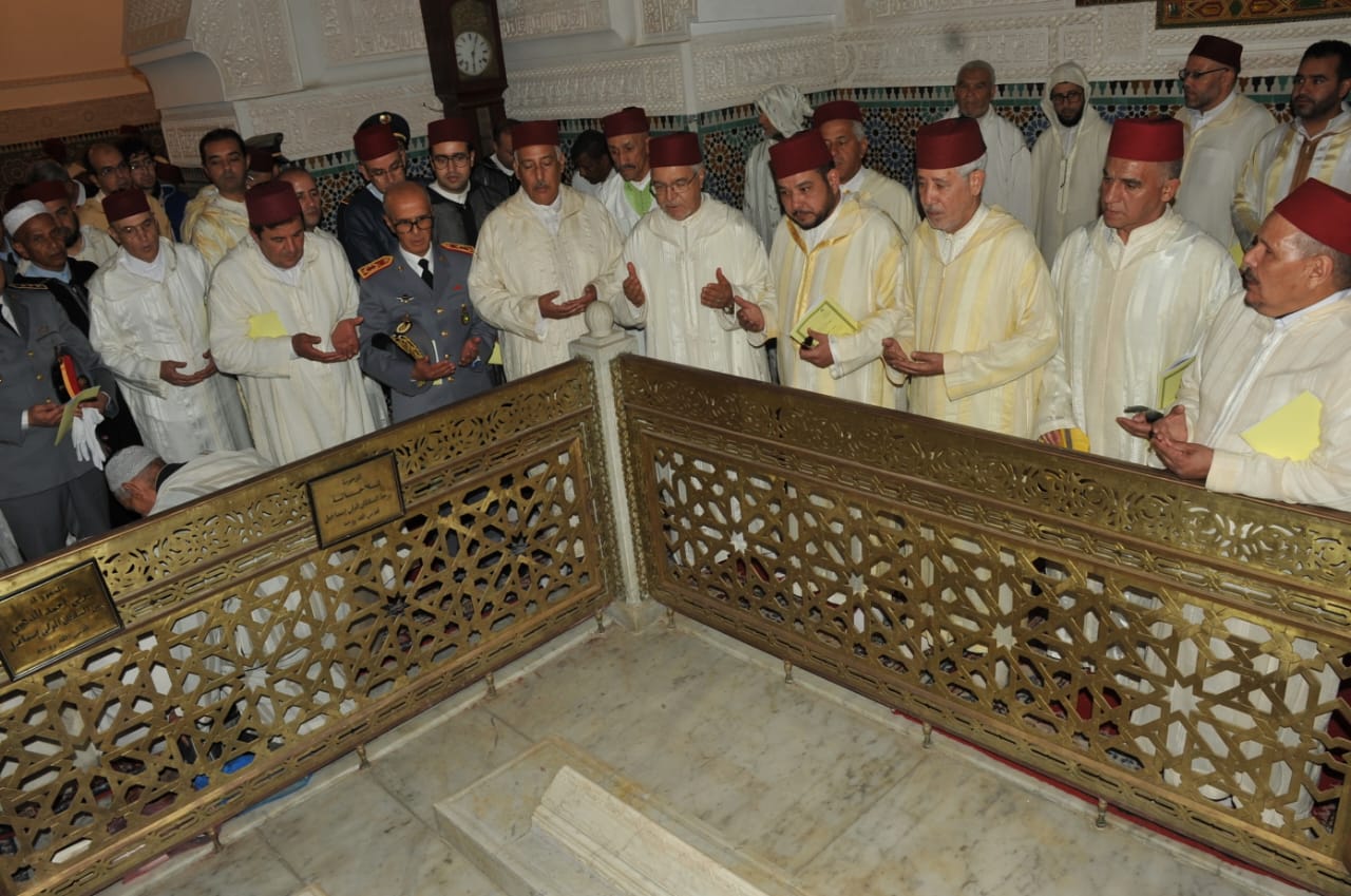 إحياء ذكرى  الترحم  السنوية  على الأرواح المقدسة  لأجداد سيدنا المنصور بالله  هبة ملكية  لشرفاء  ومستضعفي الزوايا والأضرحة والمعوزين بالعاصمة الإسماعيلية مكناس