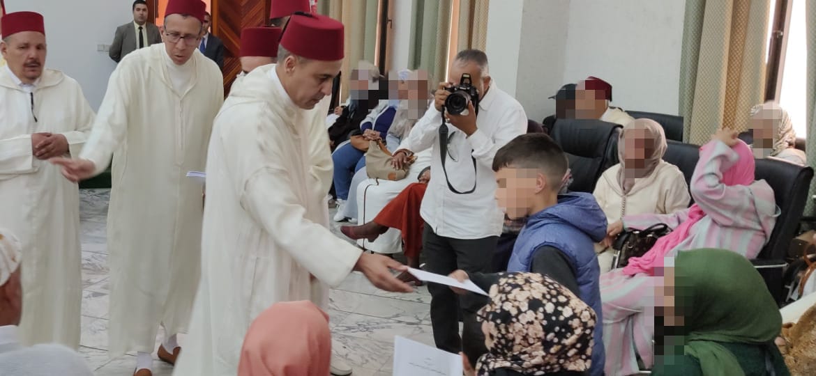 إحياء ذكرى  الترحم  السنوية  على الأرواح المقدسة  لأجداد سيدنا المنصور بالله  هبة ملكية  لشرفاء  ومستضعفي الزوايا والأضرحة والمعوزين بالعاصمة الإسماعيلية مكناس