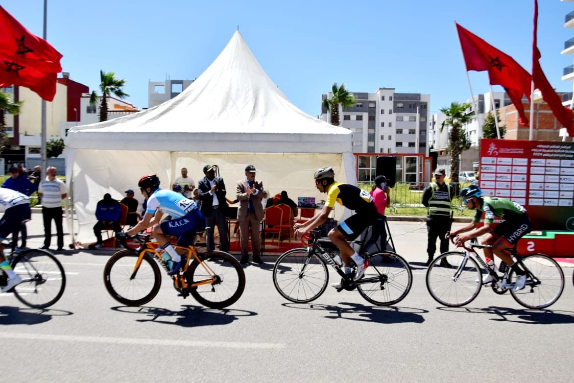 اختتام منافسات السباق الوطني الثاني للدراجات بالخميسات اختتام منافسات السباق الوطني الثاني للدراجات بالخميسات