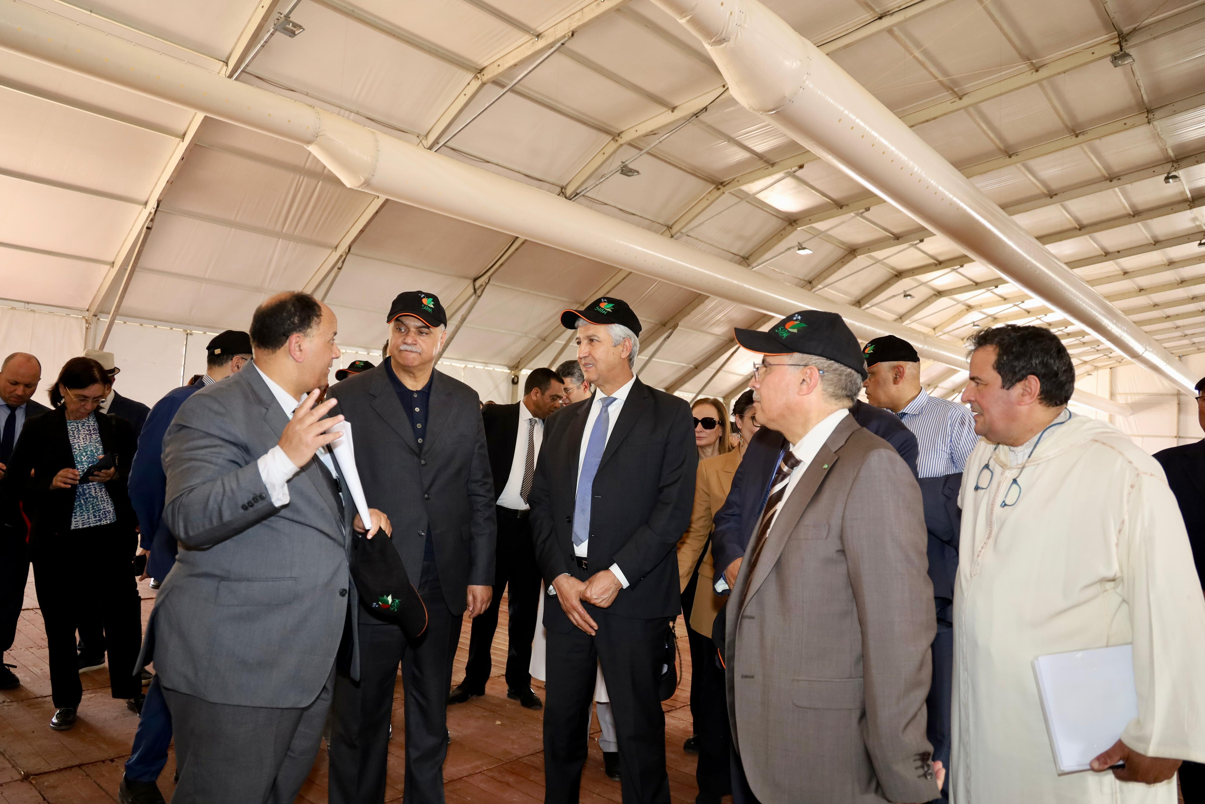 المعرض الدولي للفلاحة يفتتح الاثنين المقبل واستنفار كبير للسلطات المحلية لاستقبال ضيوف العاصمة الإسماعيلية المعرض الدولي للفلاحة يفتتح الاثنين المقبل واستنفار كبير للسلطات المحلية لاستقبال ضيوف العاصمة الإسماعيلية