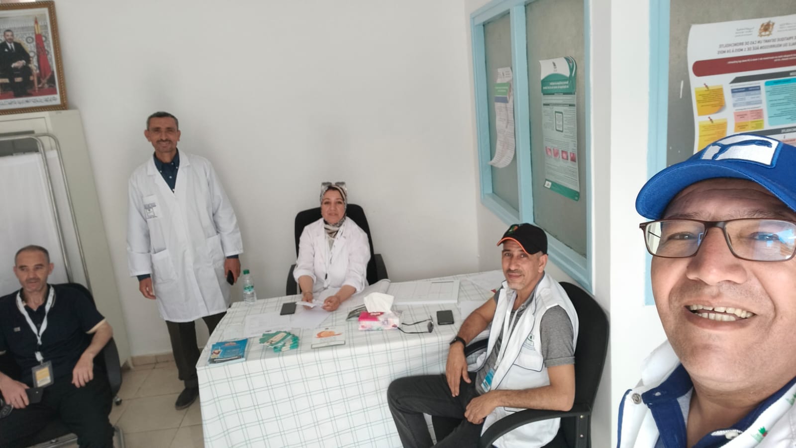 تغطية صحية واسعة لاحتضان المعرض الدولي للفلاحة بمكناس رشيد تكروث: المندوب الاقليمي لوزارة الصحة والحماية الاجتماعية بمكناس عبأنا أطقم صحية متخصصة وأسطول سيارات للإسعاف داخل وخارج فضاء المعرض مع وضع رهن الإشارة لأقسام بكاملها بكل من مستشفى محمد الخامس ومستشفى سيدي سعيد تغطية صحية واسعة لاحتضان المعرض الدولي للفلاحة بمكناس رشيد تكروث: المندوب الاقليمي لوزارة الصحة والحماية الاجتماعية بمكناس عبأنا أطقم صحية متخصصة وأسطول سيارات للإسعاف داخل وخارج فضاء المعرض مع وضع رهن الإشارة لأقسام بكاملها بكل من مستشفى محمد الخامس ومستشفى سيدي سعيد