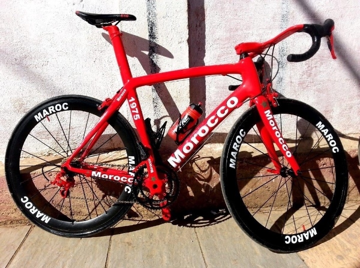 الدراجة المغربية فخورة بابراز خريطة المملكة الشريفة في كل مسابقاتها القارية والعالمية وبكل الاشكال الدراجة المغربية فخورة بابراز خريطة المملكة الشريفة في كل مسابقاتها القارية والعالمية وبكل الاشكال