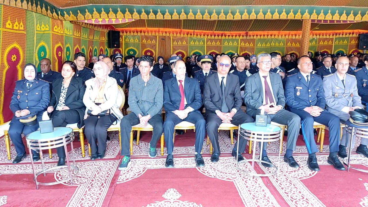 السجن المحلي تولال 2 يحتفل بالذكرى 16 لتأسيس المندوبية العامة لإدارة السجون وإعادة الإدماج السجن المحلي تولال 2 يحتفل بالذكرى 16 لتأسيس المندوبية العامة لإدارة السجون وإعادة الإدماج