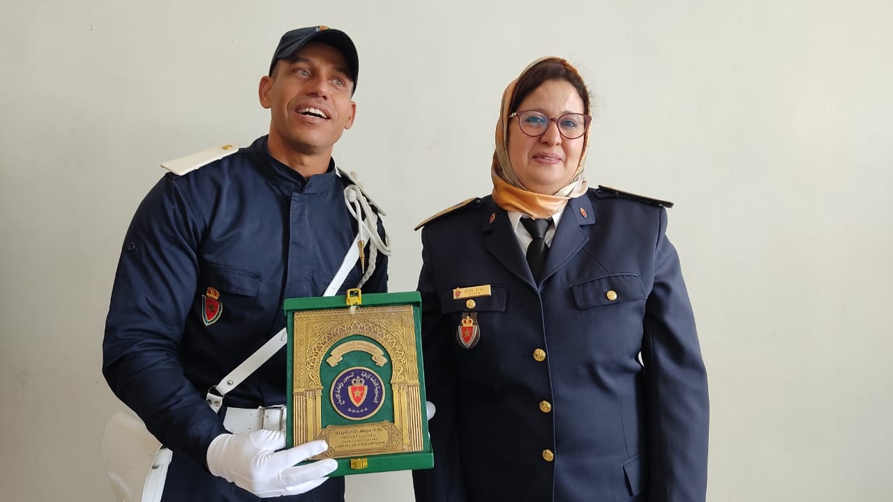 السجن المحلي تولال 2 يحتفل بالذكرى 16 لتأسيس المندوبية العامة لإدارة السجون وإعادة الإدماج السجن المحلي تولال 2 يحتفل بالذكرى 16 لتأسيس المندوبية العامة لإدارة السجون وإعادة الإدماج