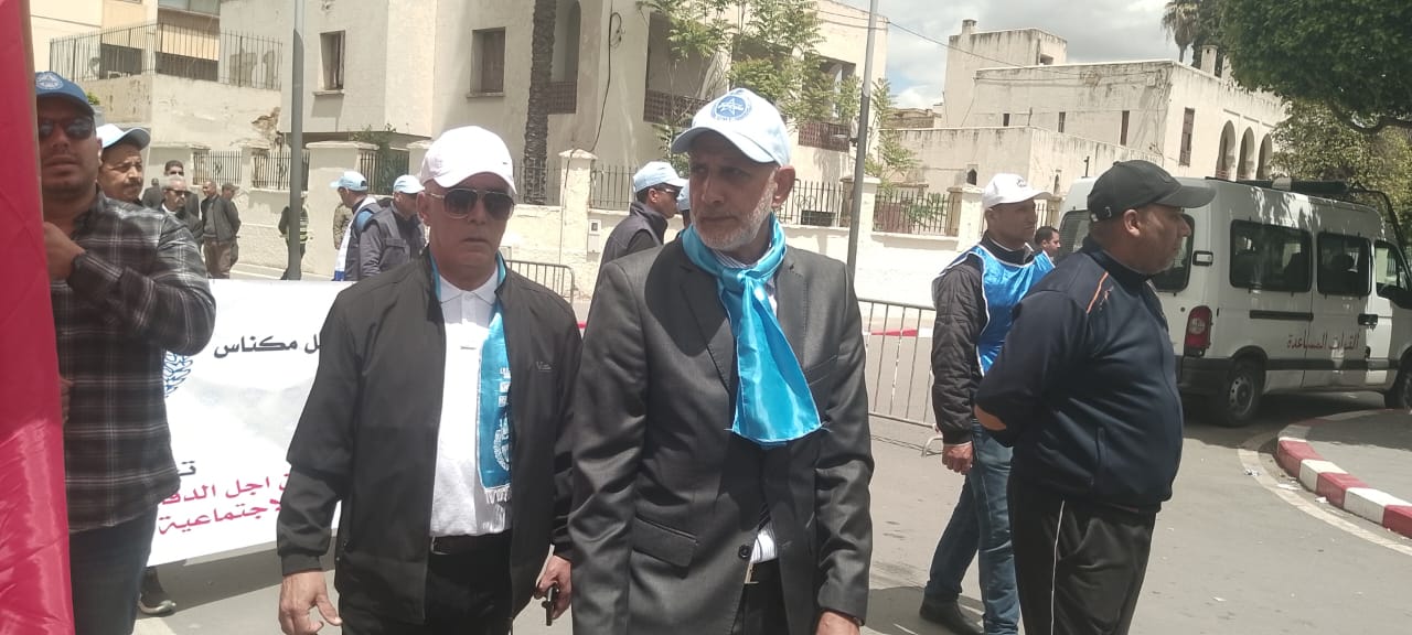 الاتحاد المغربي للشغل يخلد اليوم فاتح ماي بمكناس العيد الأممي للعاملات و العمال الاتحاد المغربي للشغل يخلد اليوم فاتح ماي بمكناس العيد الأممي للعاملات و العمال