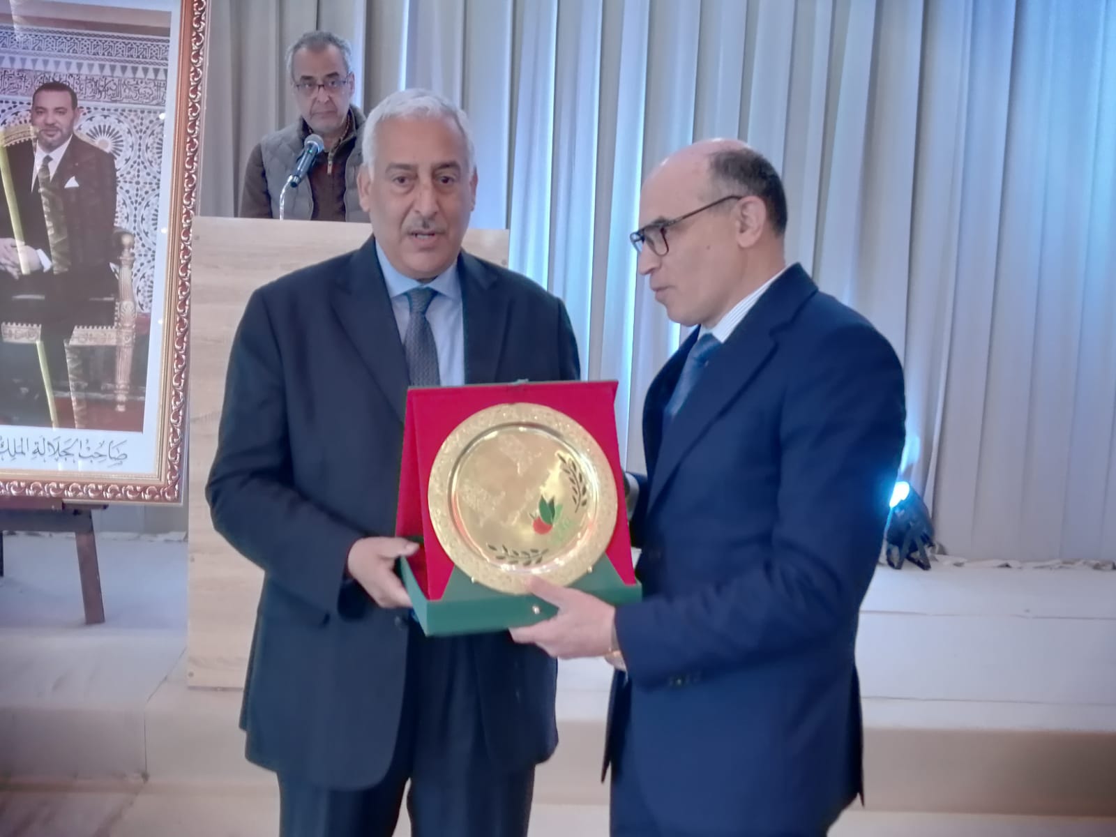 جماعة مكناس تكرس ثقافة الاعتراف وتشكر الداعمين والمشاركين في إنجاح المعرض الدولي للفلاحة بمكناس جماعة مكناس تكرس ثقافة الاعتراف وتشكر الداعمين والمشاركين في إنجاح المعرض الدولي للفلاحة بمكناس