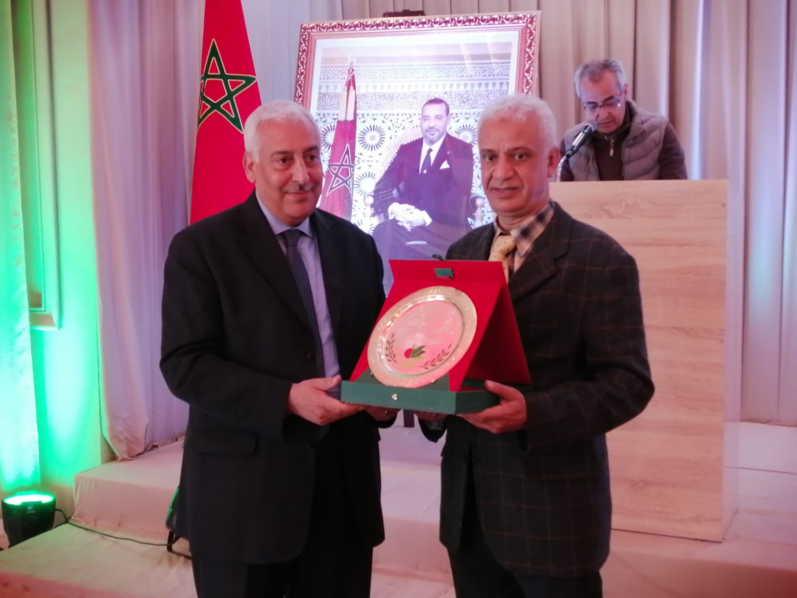 جماعة مكناس تكرس ثقافة الاعتراف وتشكر الداعمين والمشاركين في إنجاح المعرض الدولي للفلاحة بمكناس جماعة مكناس تكرس ثقافة الاعتراف وتشكر الداعمين والمشاركين في إنجاح المعرض الدولي للفلاحة بمكناس