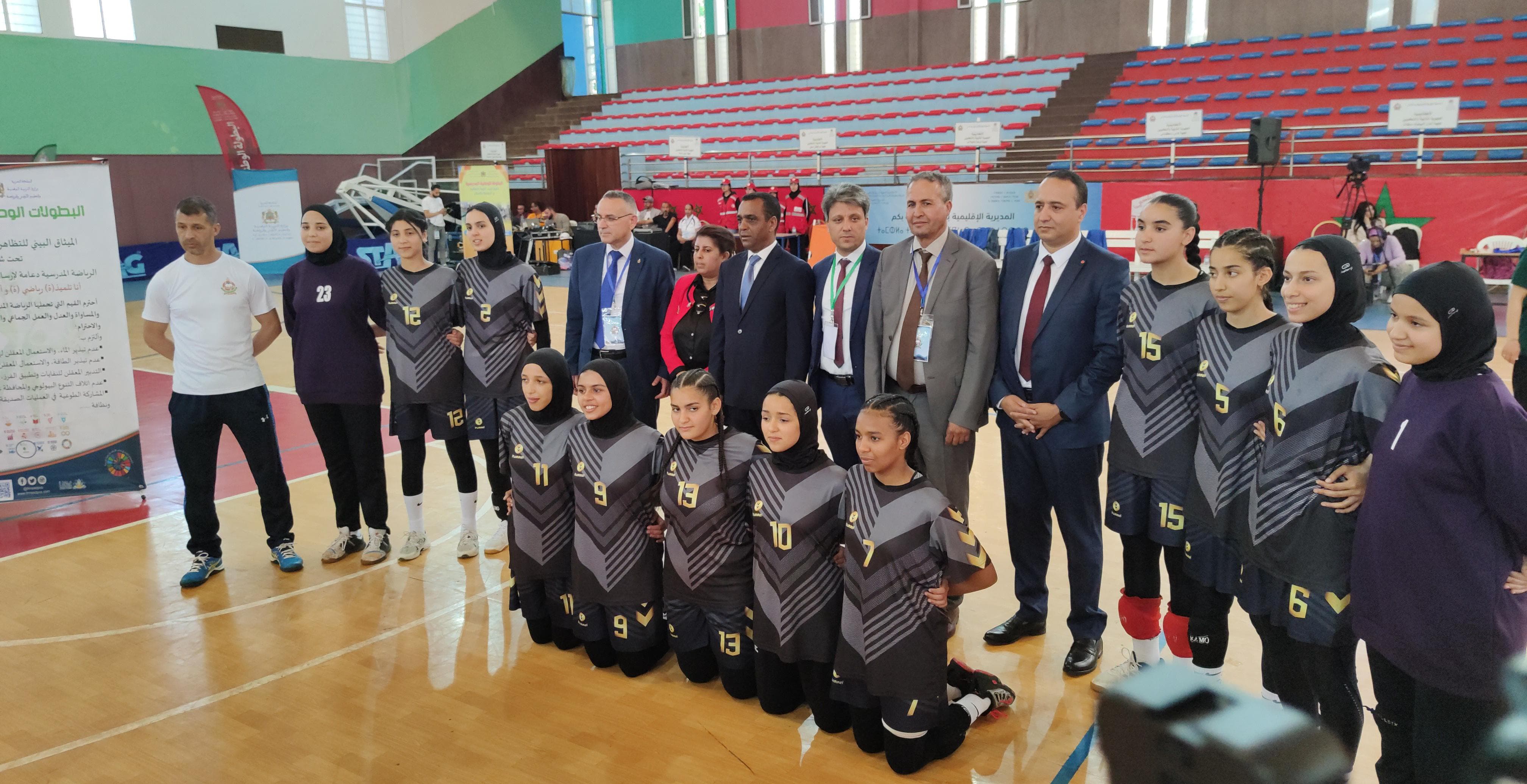 إسدال الستار على فعاليات البطولة الوطنية المدرسية بمكناس بمشاركة 600 تلميذ وتلميذة من مختلف ربوع المملكة إسدال الستار على فعاليات البطولة الوطنية المدرسية بمكناس بمشاركة 600 تلميذ وتلميذة من مختلف ربوع المملكة