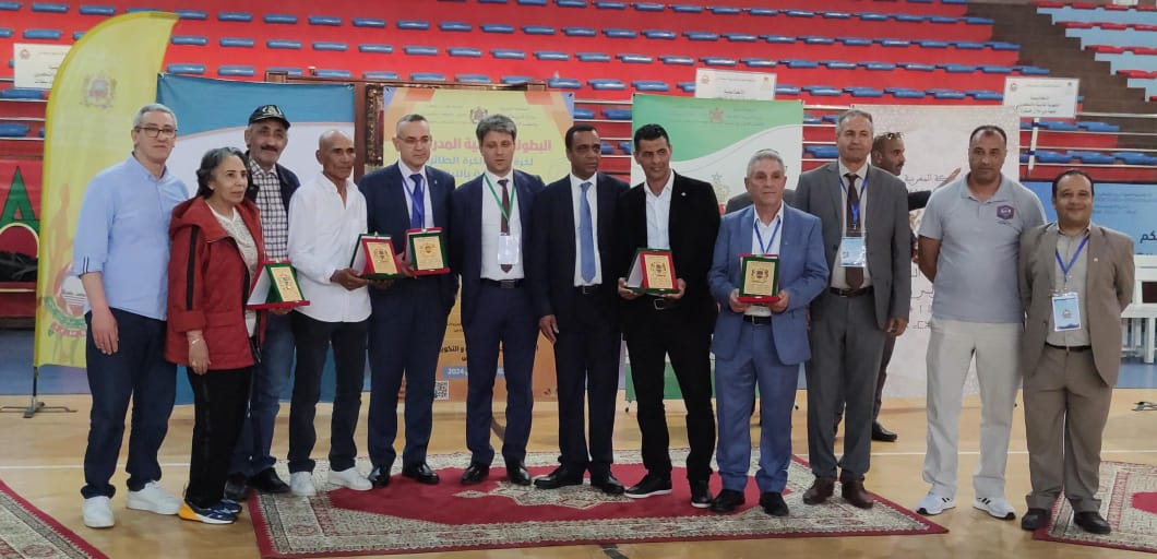 إسدال الستار على فعاليات البطولة الوطنية المدرسية بمكناس بمشاركة 600 تلميذ وتلميذة من مختلف ربوع المملكة إسدال الستار على فعاليات البطولة الوطنية المدرسية بمكناس بمشاركة 600 تلميذ وتلميذة من مختلف ربوع المملكة