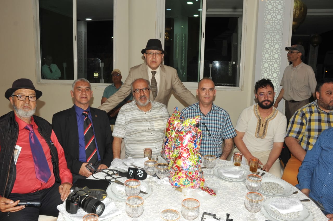 الرابطة الوطنية لمقاولات النقل الطرقي بالمغرب تكرم بمكناس وجوه إعلامية وفنية    في ذكرى ميلاد ولي العهد