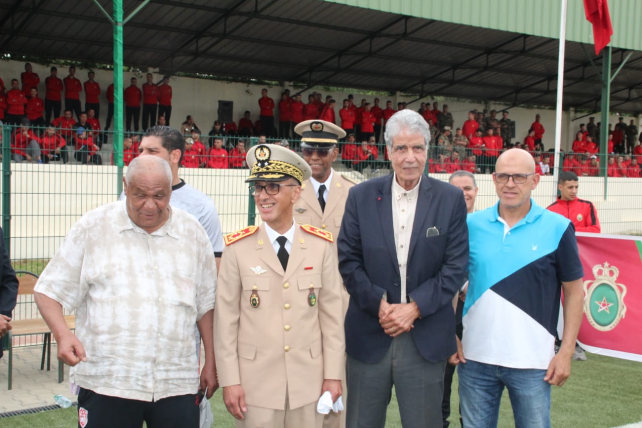 تخليدا للذكرى 68 لتأسيس القوات المسلحة الملكية  قدماء الكوديم ومنتخب الحامية العسكرية في ودية شيقة بمكناس