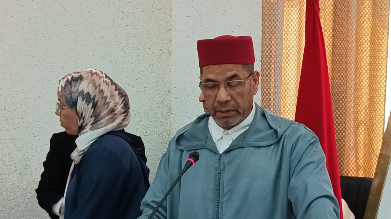 السيد عبدالغني الصبار عامل عمالة مكناس يستقبل الحجاج المتوجهين لاداء مناسك الحج