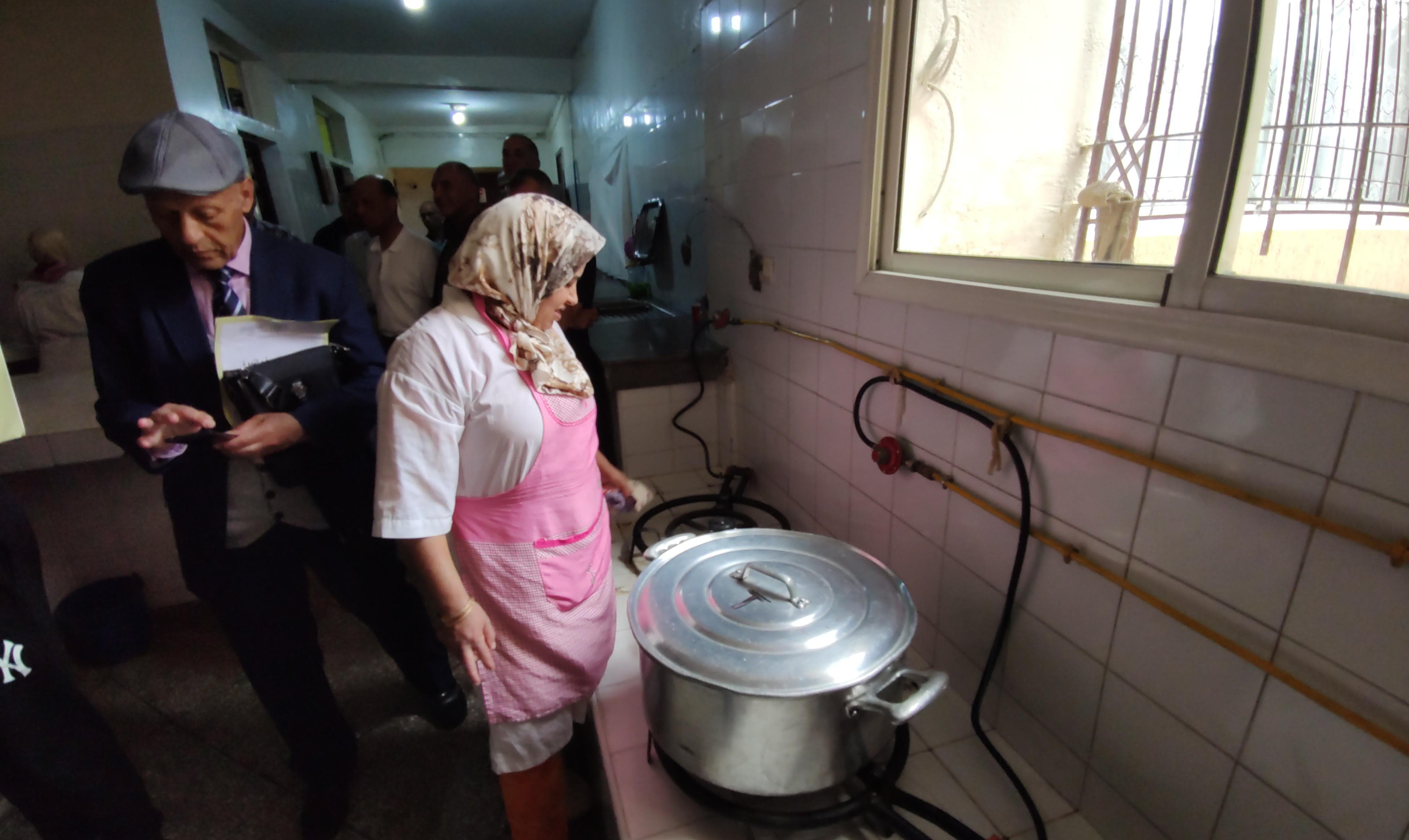 جمعية مركز ايواء ودعم الاشخاص في وضعية تاخر ذهني والمرضى النفسانيين بسيدي بوزكري مكناس تستنجد.. فهل من مغيث ؟! تكاليف الخدمات التي يقدمه المركز لقرابة 90شخصا تفوق140الف درهم شهريا جمعية مركز ايواء ودعم الاشخاص في وضعية تاخر ذهني والمرضى النفسانيين بسيدي بوزكري مكناس تستنجد.. فهل من مغيث ؟! تكاليف الخدمات التي يقدمه المركز لقرابة 90شخصا تفوق140الف درهم شهريا