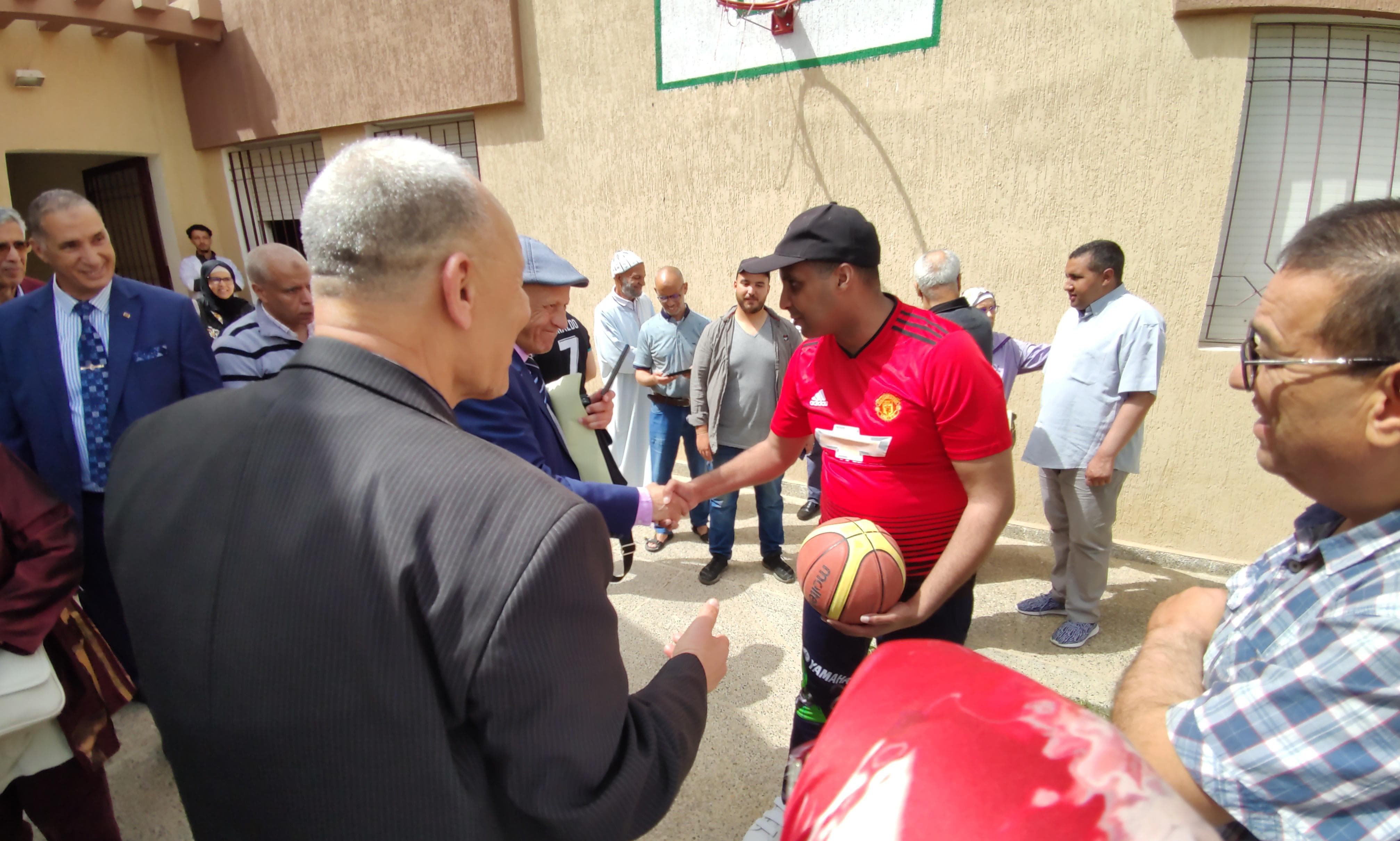 جمعية مركز ايواء ودعم الاشخاص في وضعية تاخر ذهني والمرضى النفسانيين بسيدي بوزكري مكناس تستنجد.. فهل من مغيث ؟! تكاليف الخدمات التي يقدمه المركز لقرابة 90شخصا تفوق140الف درهم شهريا جمعية مركز ايواء ودعم الاشخاص في وضعية تاخر ذهني والمرضى النفسانيين بسيدي بوزكري مكناس تستنجد.. فهل من مغيث ؟! تكاليف الخدمات التي يقدمه المركز لقرابة 90شخصا تفوق140الف درهم شهريا