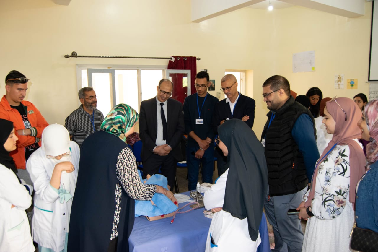 160 من طلبة المعهد العالي للمهن التمريضية وتقنيات الصحة بمكناس، يتنافسون في مسابقة الدورة الثانية للمحاكات 160 من طلبة المعهد العالي للمهن التمريضية وتقنيات الصحة بمكناس، يتنافسون في مسابقة الدورة الثانية للمحاكات