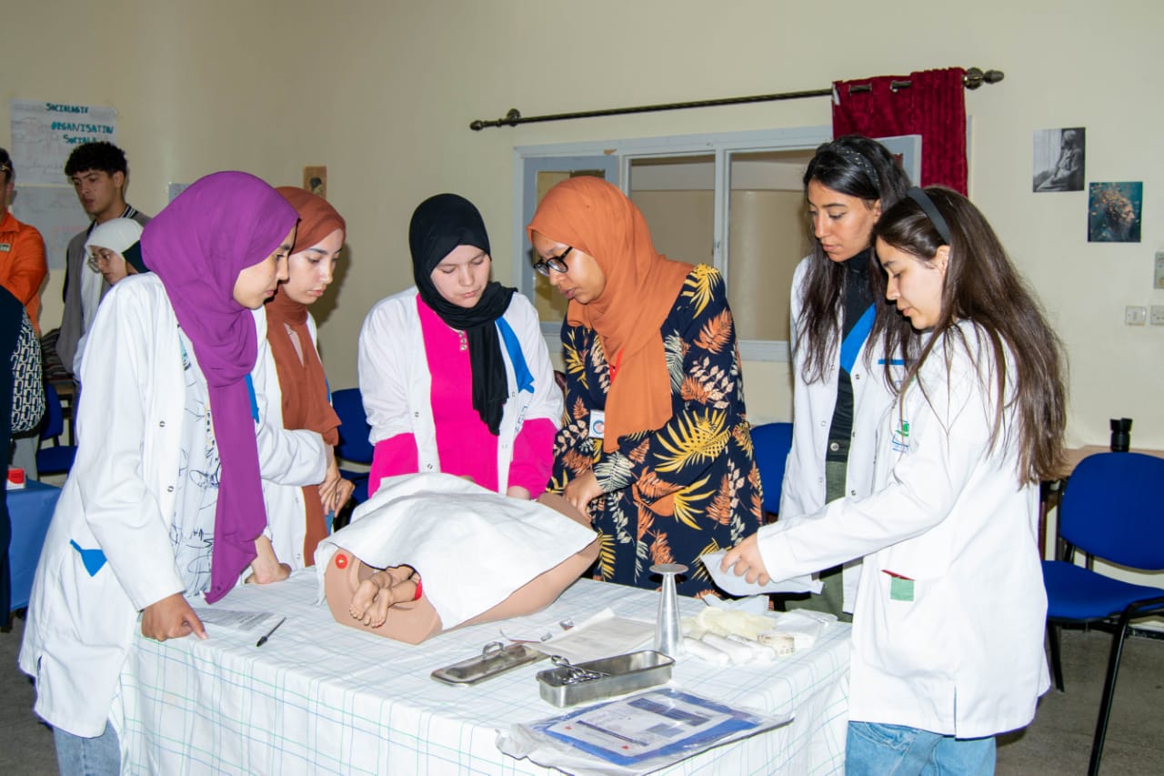 160 من طلبة المعهد العالي للمهن التمريضية وتقنيات الصحة بمكناس، يتنافسون في مسابقة الدورة الثانية للمحاكات 160 من طلبة المعهد العالي للمهن التمريضية وتقنيات الصحة بمكناس، يتنافسون في مسابقة الدورة الثانية للمحاكات