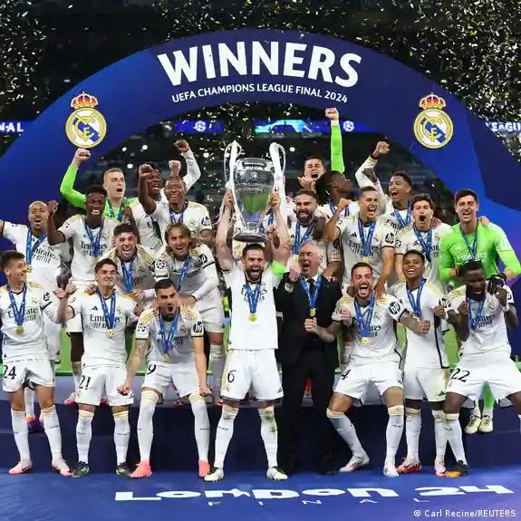 ريال مدريد يحرز لقبه الـ 15 في دوري الأبطال بفوزه على دورتموند (2-0) ريال مدريد يحرز لقبه الـ 15 في دوري الأبطال بفوزه على دورتموند (2-0)