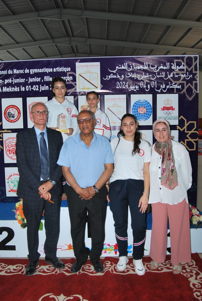 تحت إشراف الجامعة الملكية المغربية للجمباز نظم النادي الرياضي المكناسي للجمباز الفني بطولة المغرب في الجمباز فردي عام . للبراعم ما قبل الشبان و شبان إناث وذكور بمكناس .