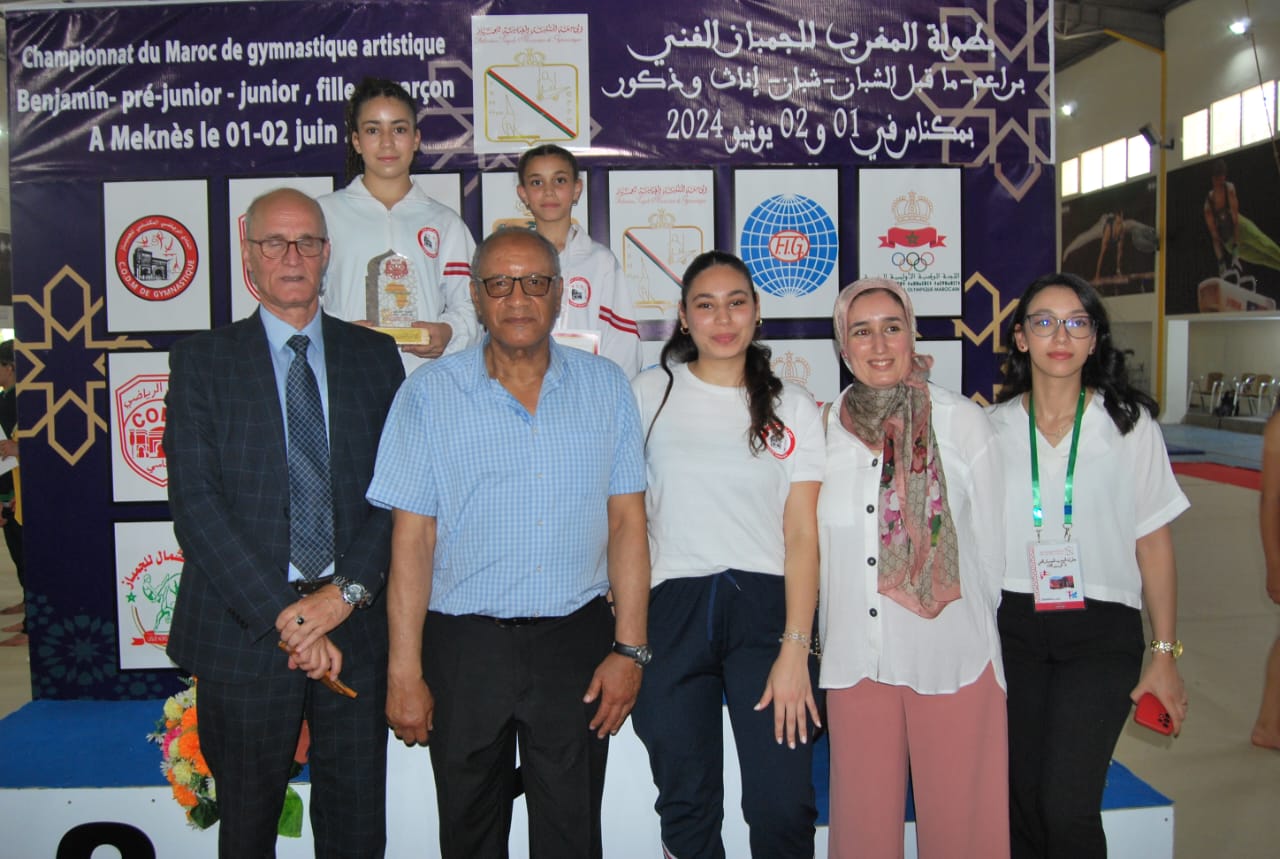 تحت إشراف الجامعة الملكية المغربية للجمباز نظم النادي الرياضي المكناسي للجمباز الفني بطولة المغرب في الجمباز فردي عام . للبراعم ما قبل الشبان و شبان إناث وذكور بمكناس .