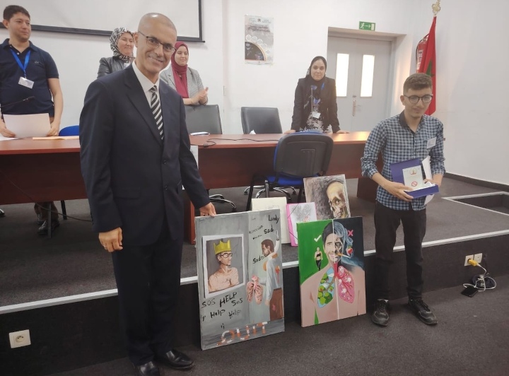 المعهد العالي للمهن التمريضية وتقنيات الصحة بمكناس يناقش أضراراستهلاك السجارة الاليكترونية المعهد العالي للمهن التمريضية وتقنيات الصحة بمكناس يناقش أضراراستهلاك السجارة الاليكترونية