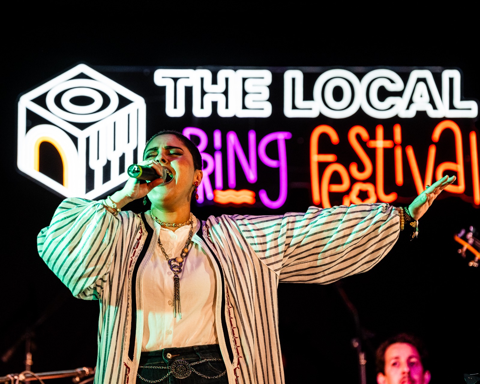 مهرجان الربيع المحلي في طنجة: نجاح باهر وختام مميز مهرجان الربيع المحلي في طنجة: نجاح باهر وختام مميز