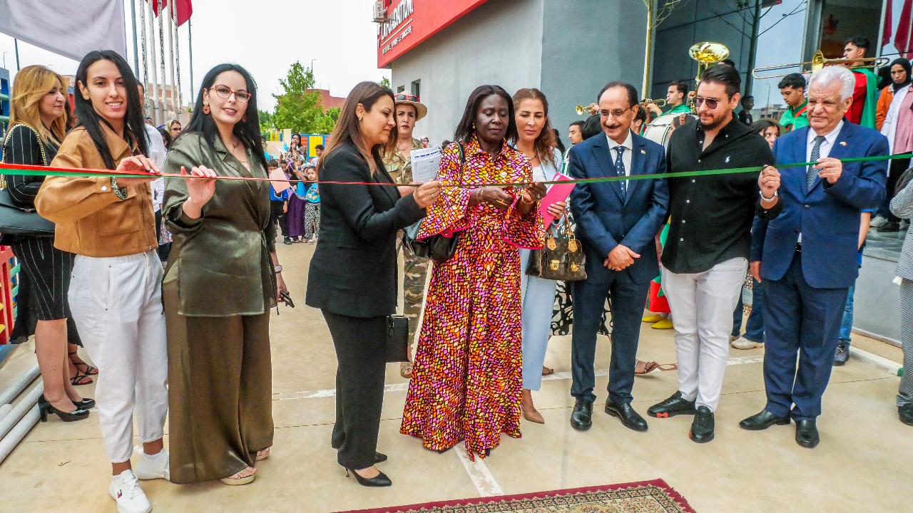 سفيرة الوحدة الترابية وعدد من السفراء يفتتحون ملتقى لافوندسيون الدولي للتربية البيئية والتنمية المستدامة في دورته الثانية سفيرة الوحدة الترابية وعدد من السفراء يفتتحون ملتقى لافوندسيون الدولي للتربية البيئية والتنمية المستدامة في دورته الثانية