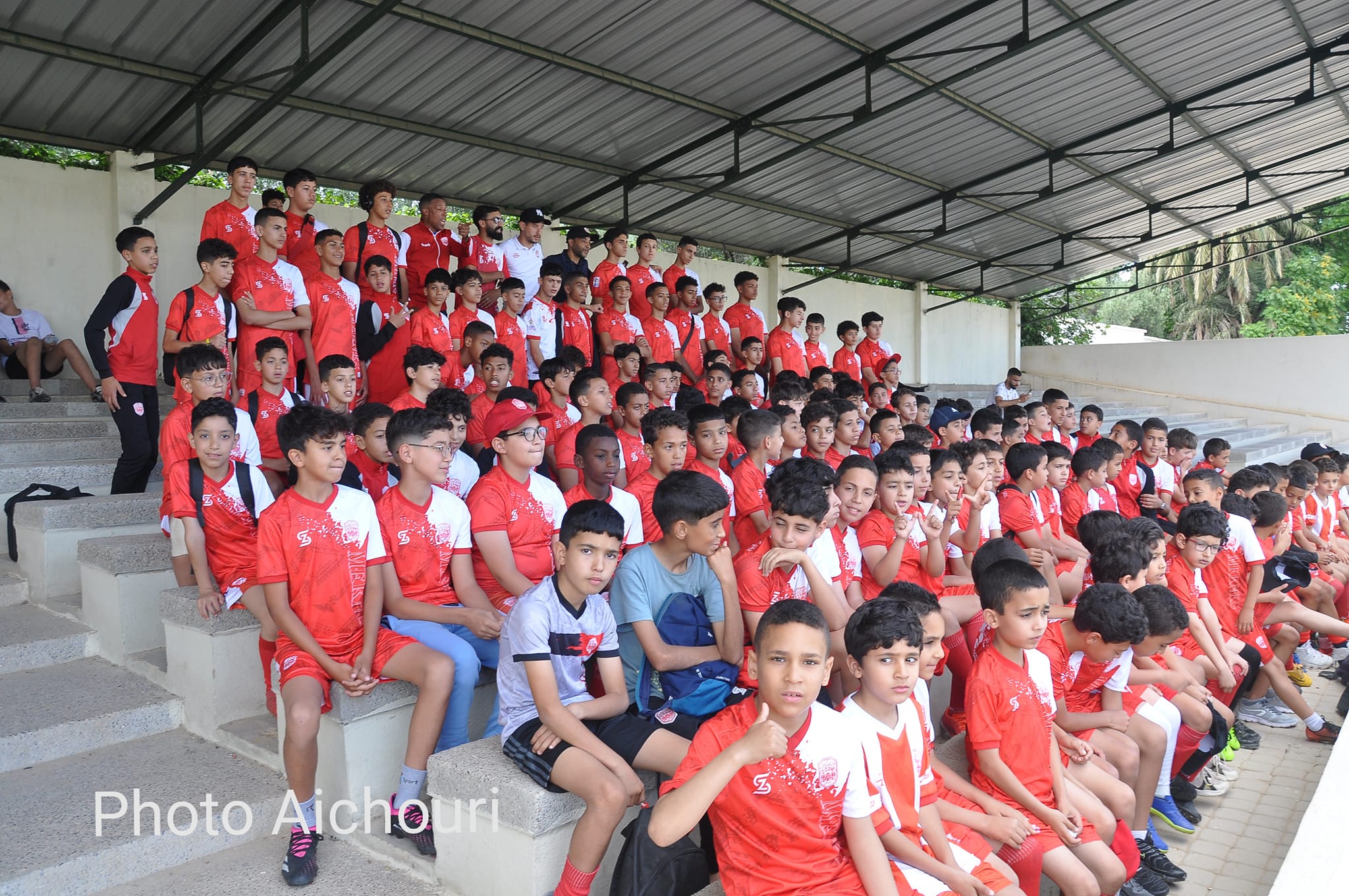 حفل استقبال وتكريم على شرف فريق النادي المكناسي بمناسبة عودته الى القسم الأول الاحترافي حفل استقبال وتكريم على شرف فريق النادي المكناسي بمناسبة عودته الى القسم الأول الاحترافي