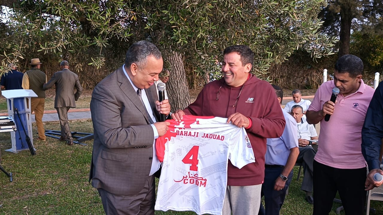 حفل استقبال وتكريم على شرف فريق النادي المكناسي بمناسبة عودته الى القسم الأول الاحترافي حفل استقبال وتكريم على شرف فريق النادي المكناسي بمناسبة عودته الى القسم الأول الاحترافي