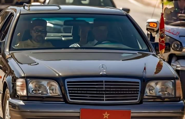جلالة الملك حفظه الله يصل إلى تطوان حيث يقضي عطلة الصيف في المضيق