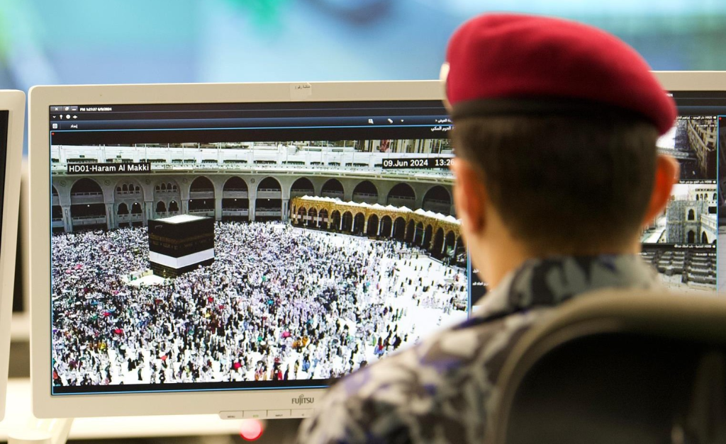 نائب أمير منطقة مكة المكرمة يعلن نجاح حج هذا العام 1445هـ