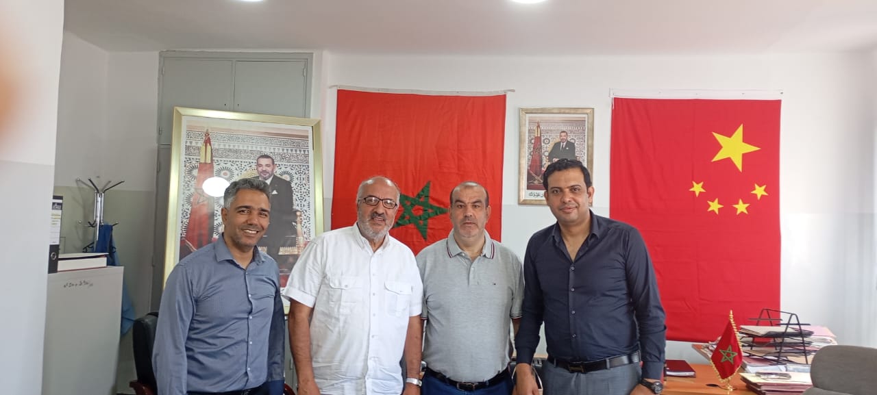بهدف تعميق علاقة التعاون بين الصين والمغرب في المجال الصحي المديرالعام للمركزالاستشفائي الجامعي بشانغاي في زيارة ود ومجاملة إلى مستشفى محمد الخامس بمكناس بهدف تعميق علاقة التعاون بين الصين والمغرب في المجال الصحي المديرالعام للمركزالاستشفائي الجامعي بشانغاي في زيارة ود ومجاملة إلى مستشفى محمد الخامس بمكناس